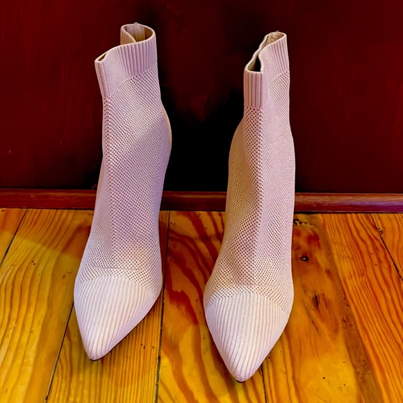 Marc Fisher LTD Booties-  New without box.  Sz 6.5 - Picture 1 of 4